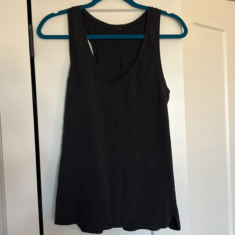 Black V-Neck Lululemon Tank - Size 6